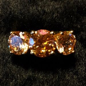 Beautiful Autumn toned dinner ring